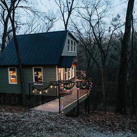 Secluded Treehouse In The Woods - Tree Hugger Hideaway Villa Branson Kültér fotó
