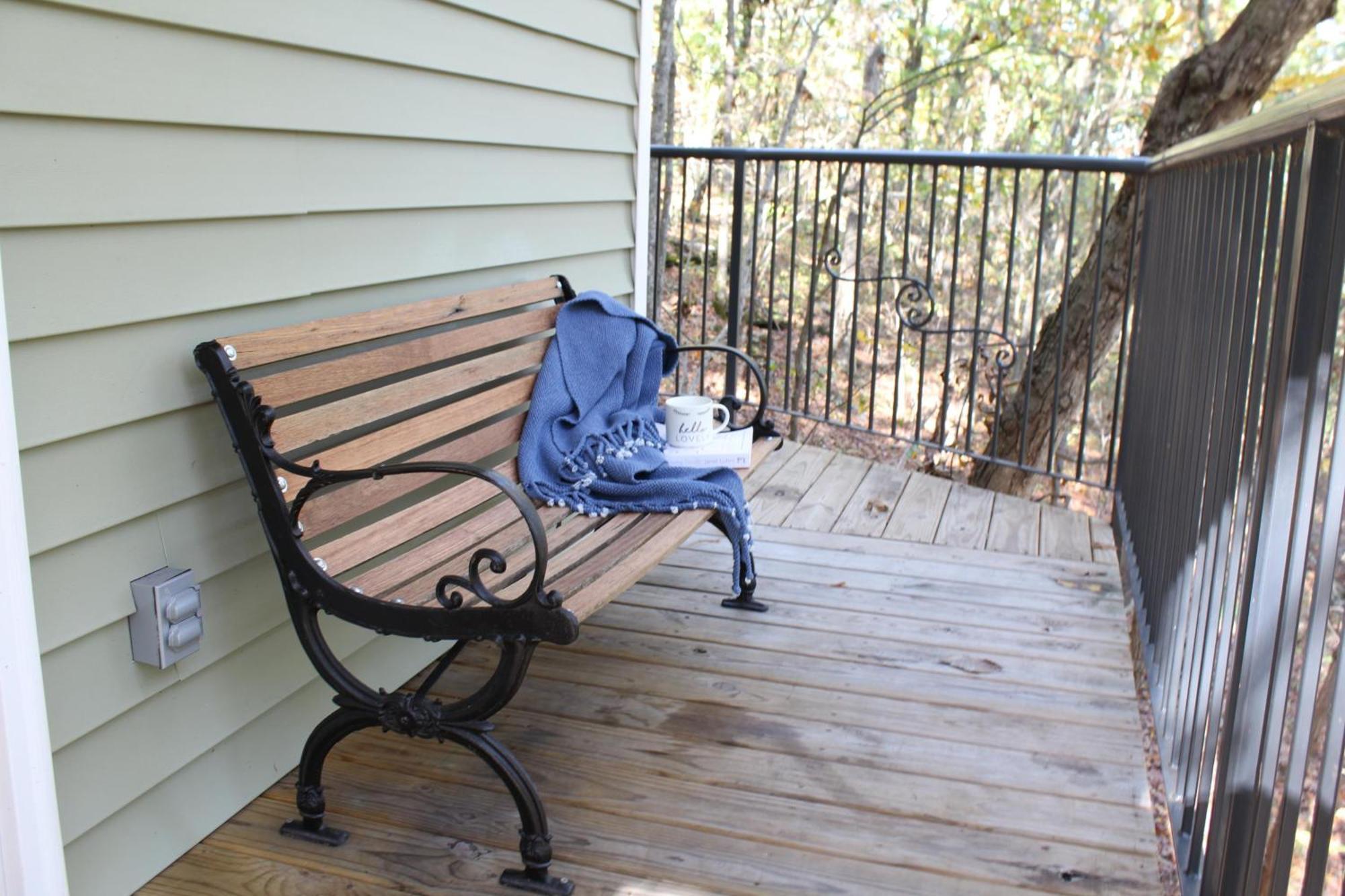 Secluded Treehouse In The Woods - Tree Hugger Hideaway Villa Branson Kültér fotó
